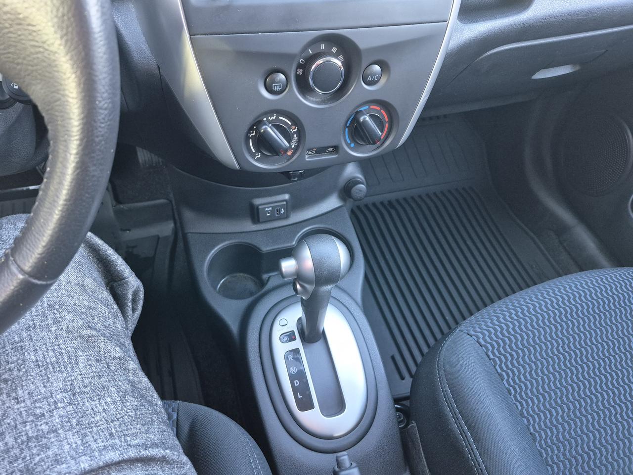 2019 Nissan Versa Note SV Photo