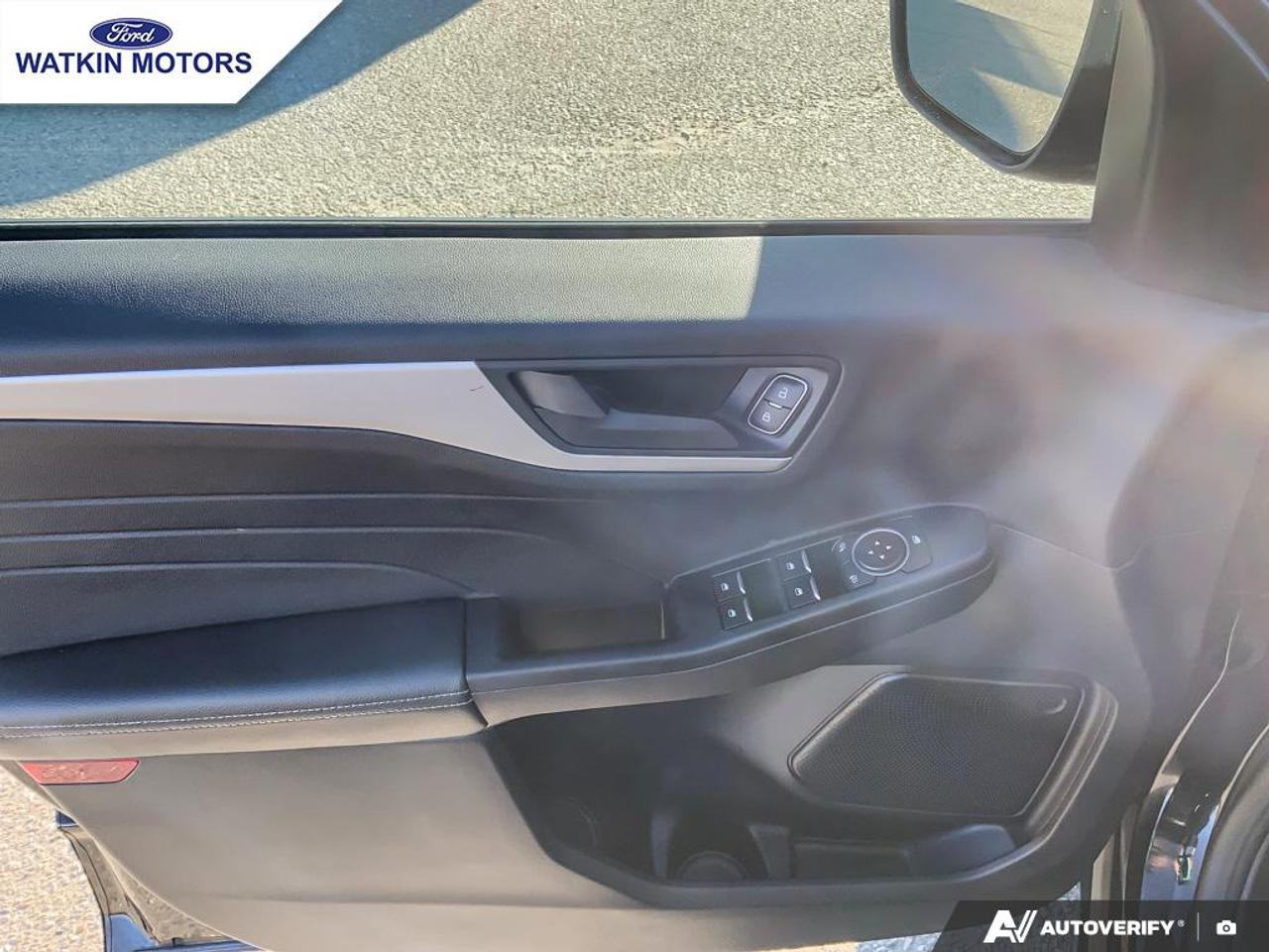 2022 Ford Escape SE Hybrid AWD Photo19