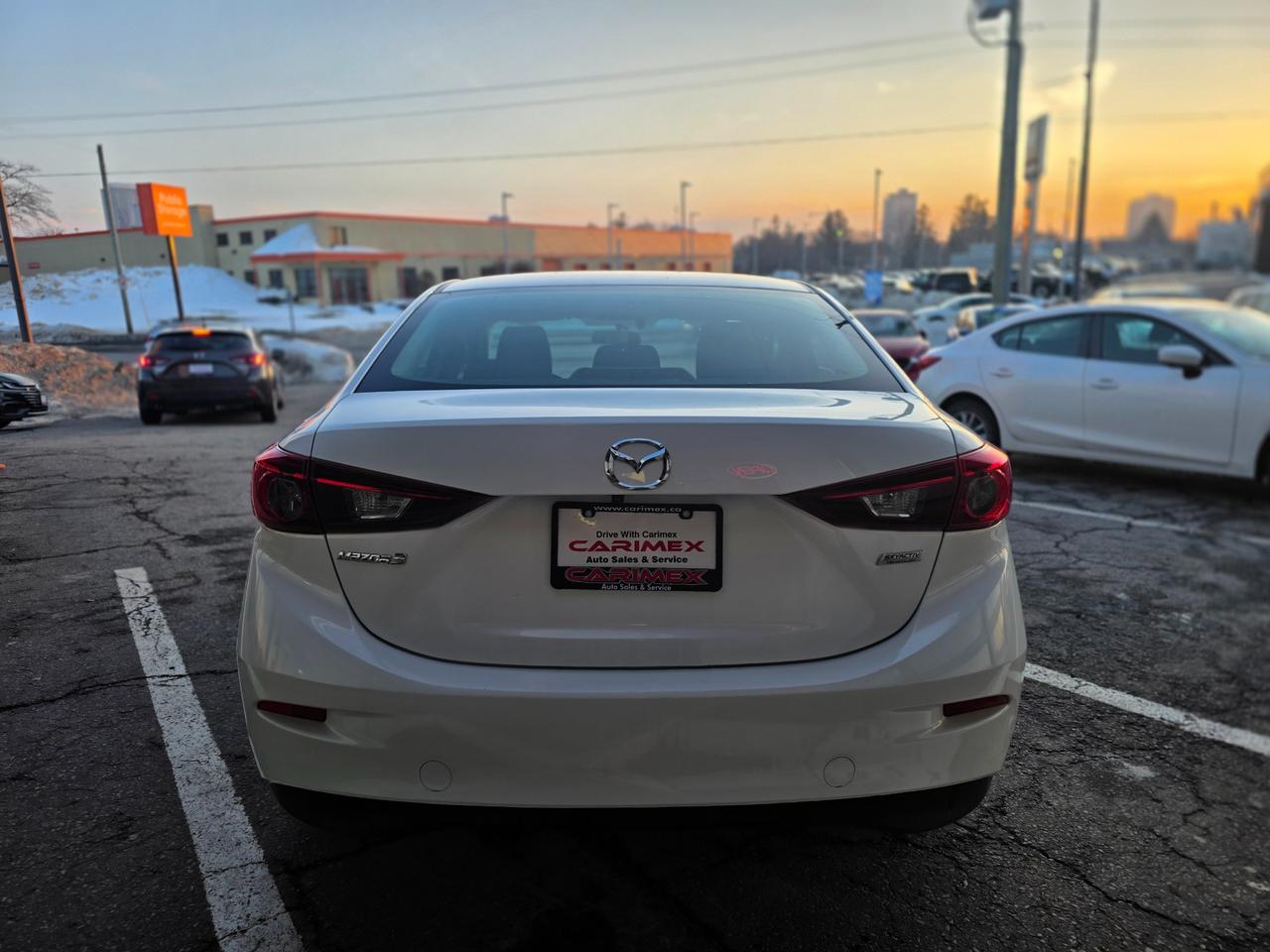 2016 Mazda MAZDA3 GS Accident Free | Navi | Heated Seats | Backup Camera Photo3