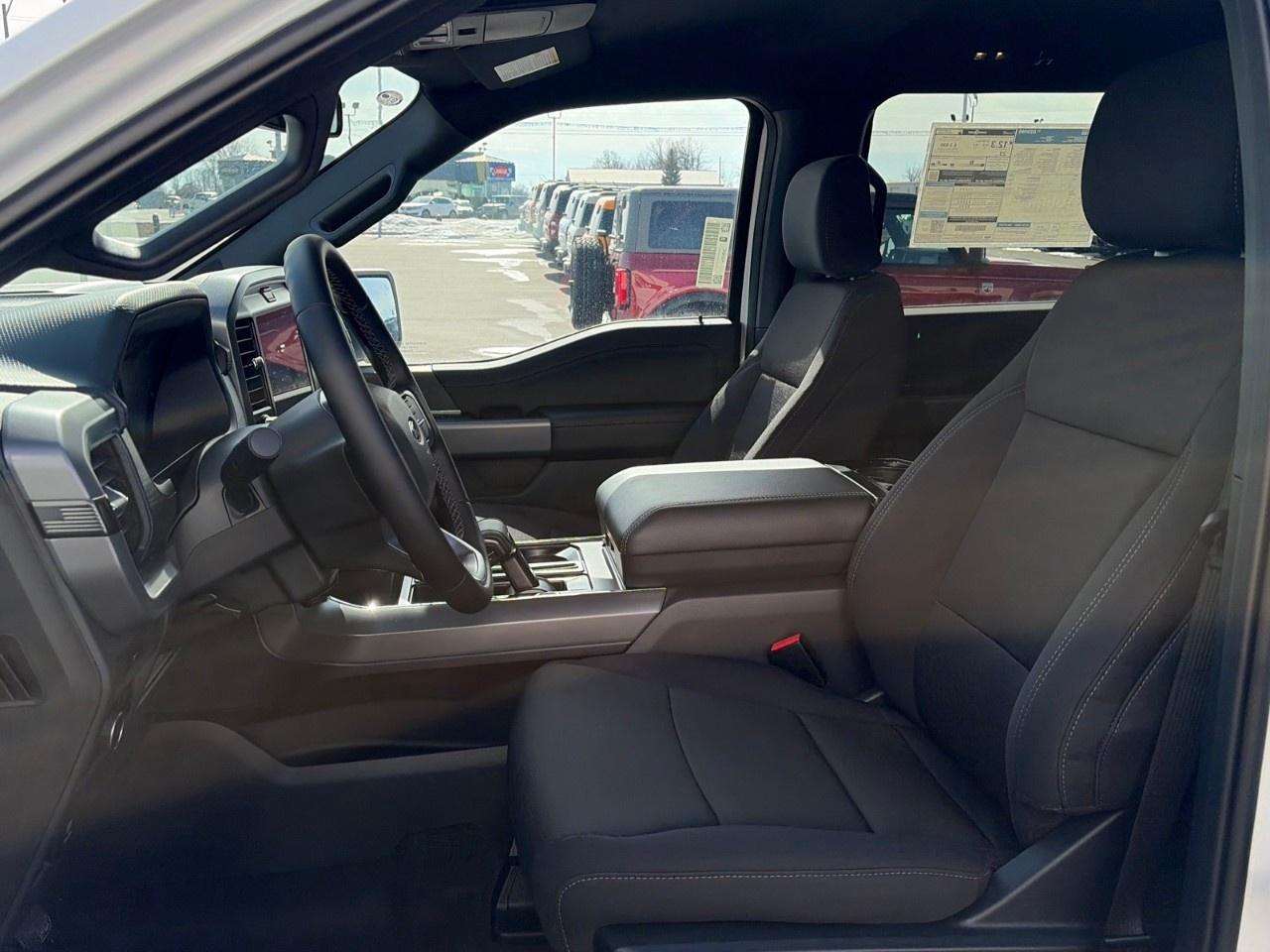 2026 Ford F-150 XLT 4WD SuperCrew 5.5' Box Photo