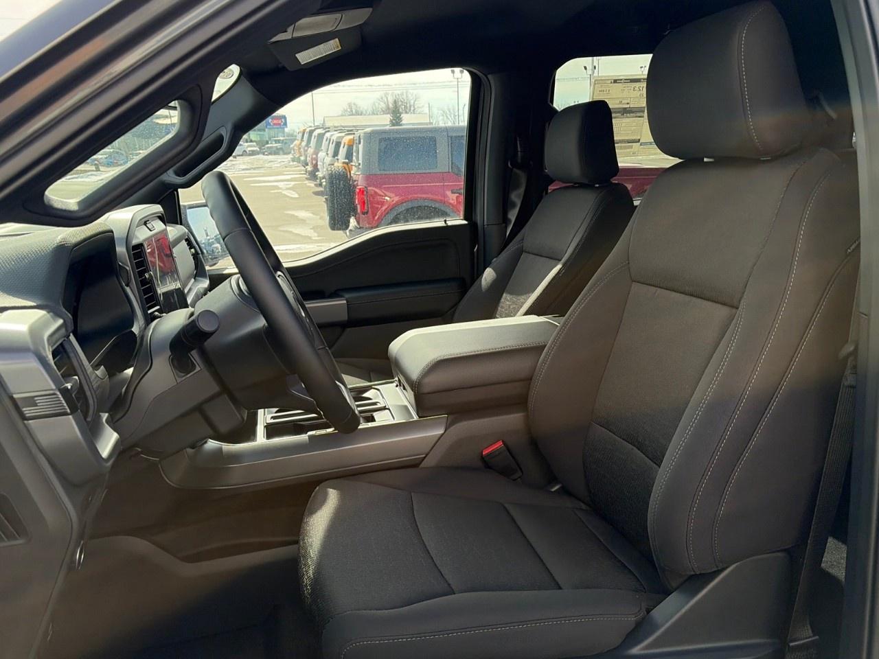 2026 Ford F-150 XLT 4WD SuperCrew 5.5' Box Photo