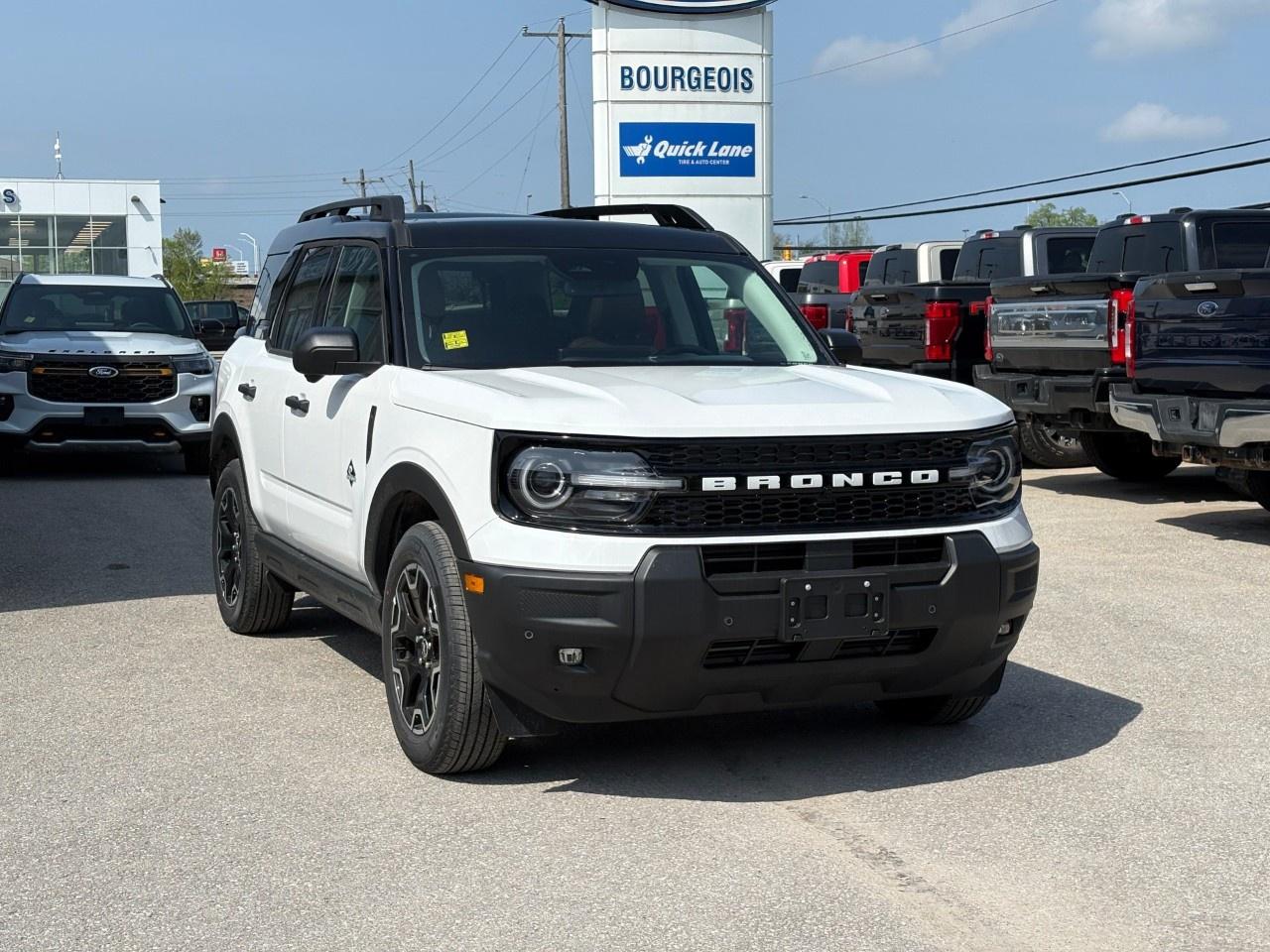 2026 Ford Bronco Sport Outer Banks 4x4 Photo