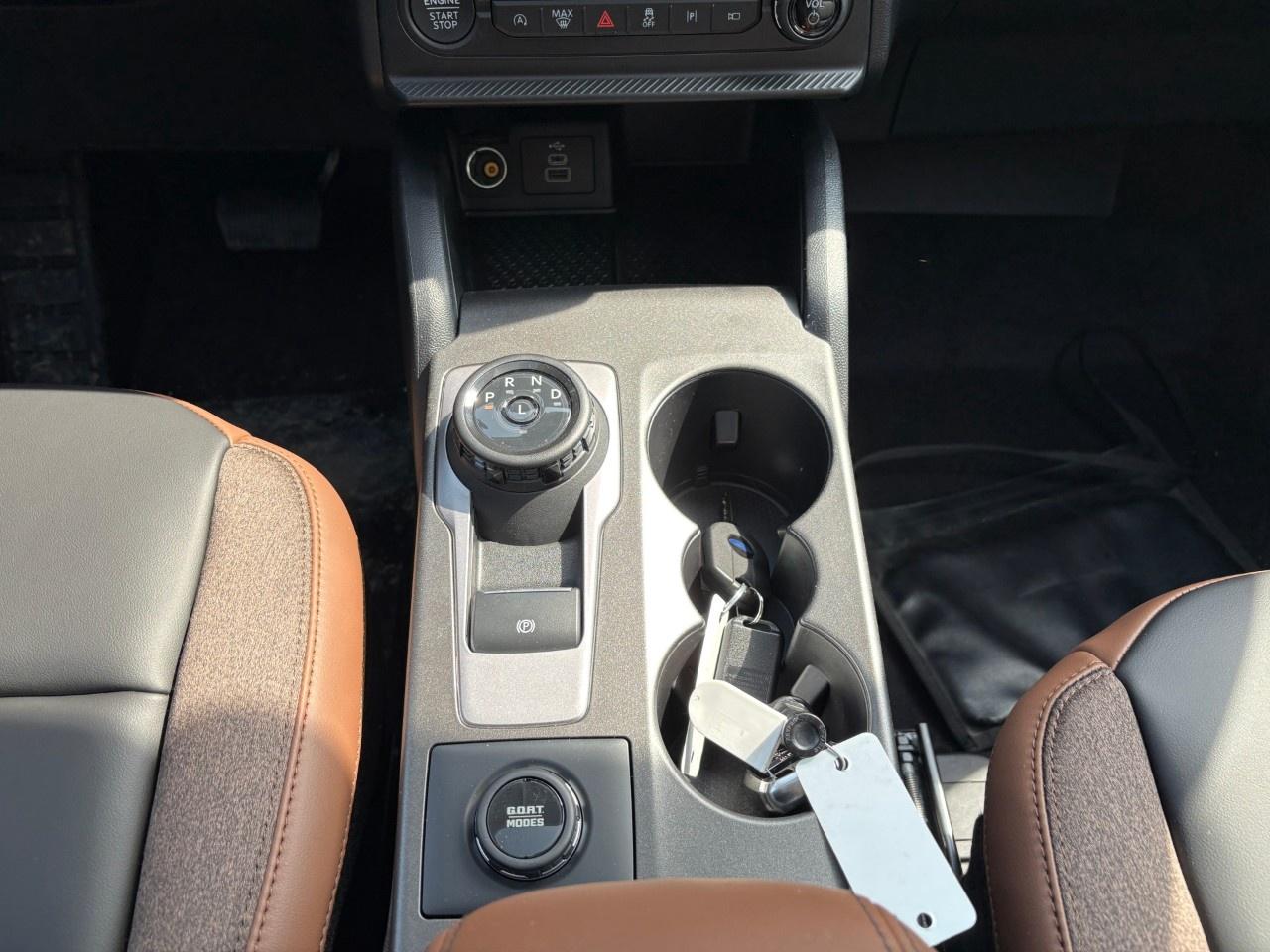 2026 Ford Bronco Sport Outer Banks 4x4 Photo