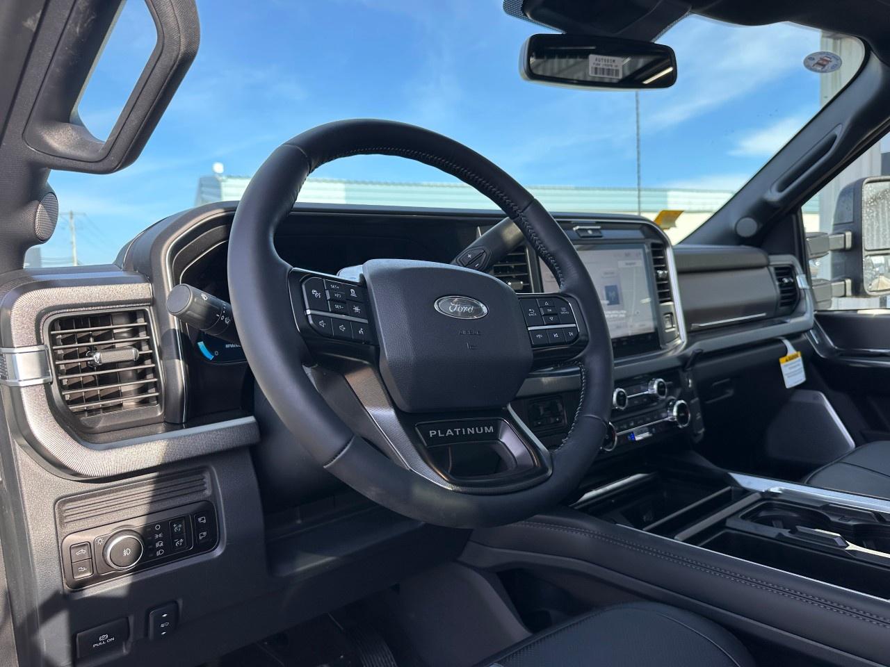 2026 Ford F-250 Super Duty SRW PLATINUM 4WD CREW CAB 6.75' BOX Photo