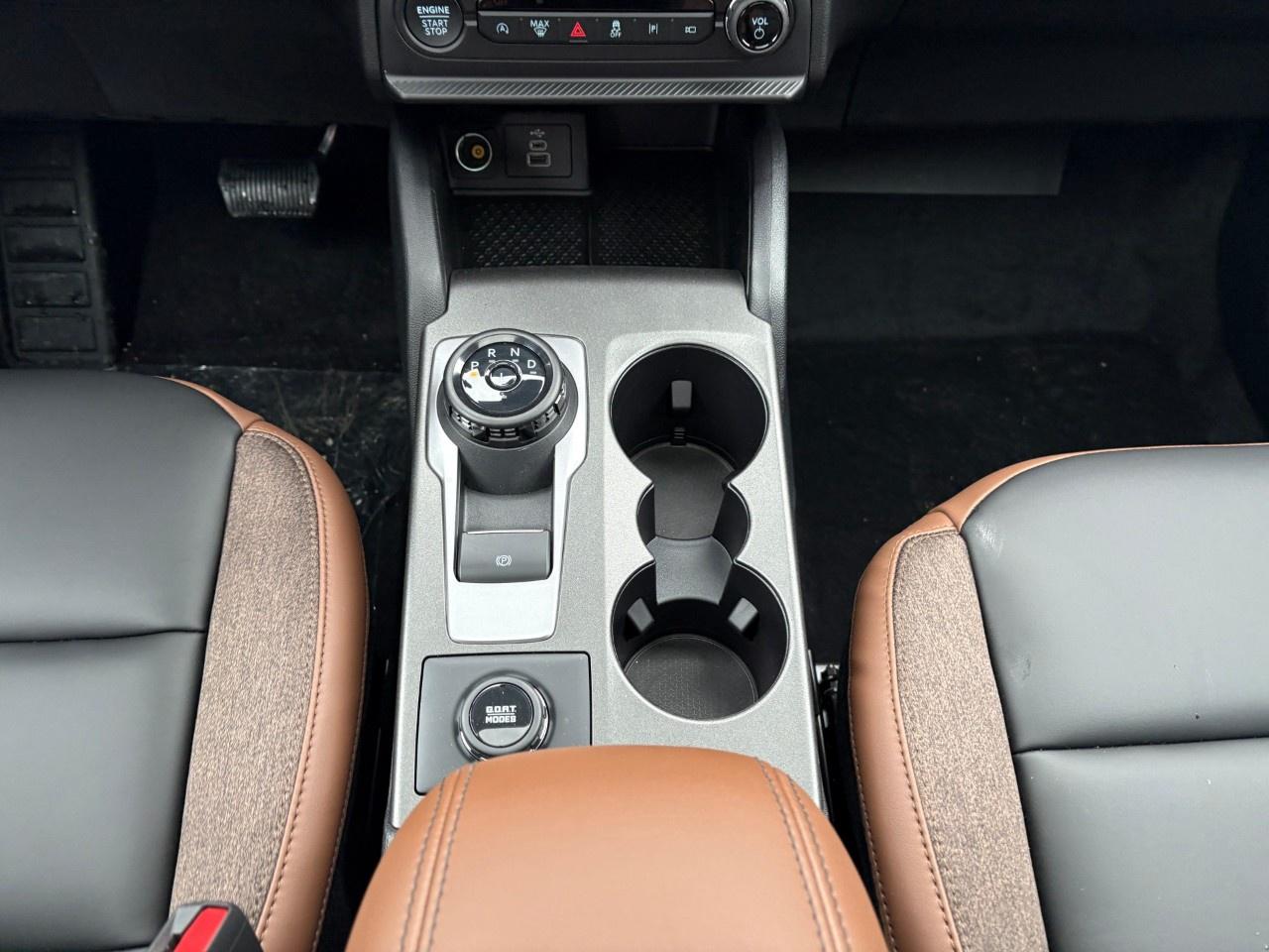 2026 Ford Bronco Sport Outer Banks 4x4 Photo