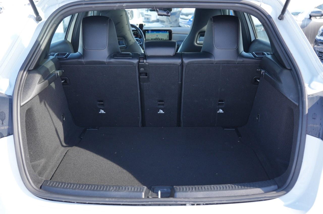 2022 Mercedes-Benz A-Class A 250 4MATIC Hatch Photo