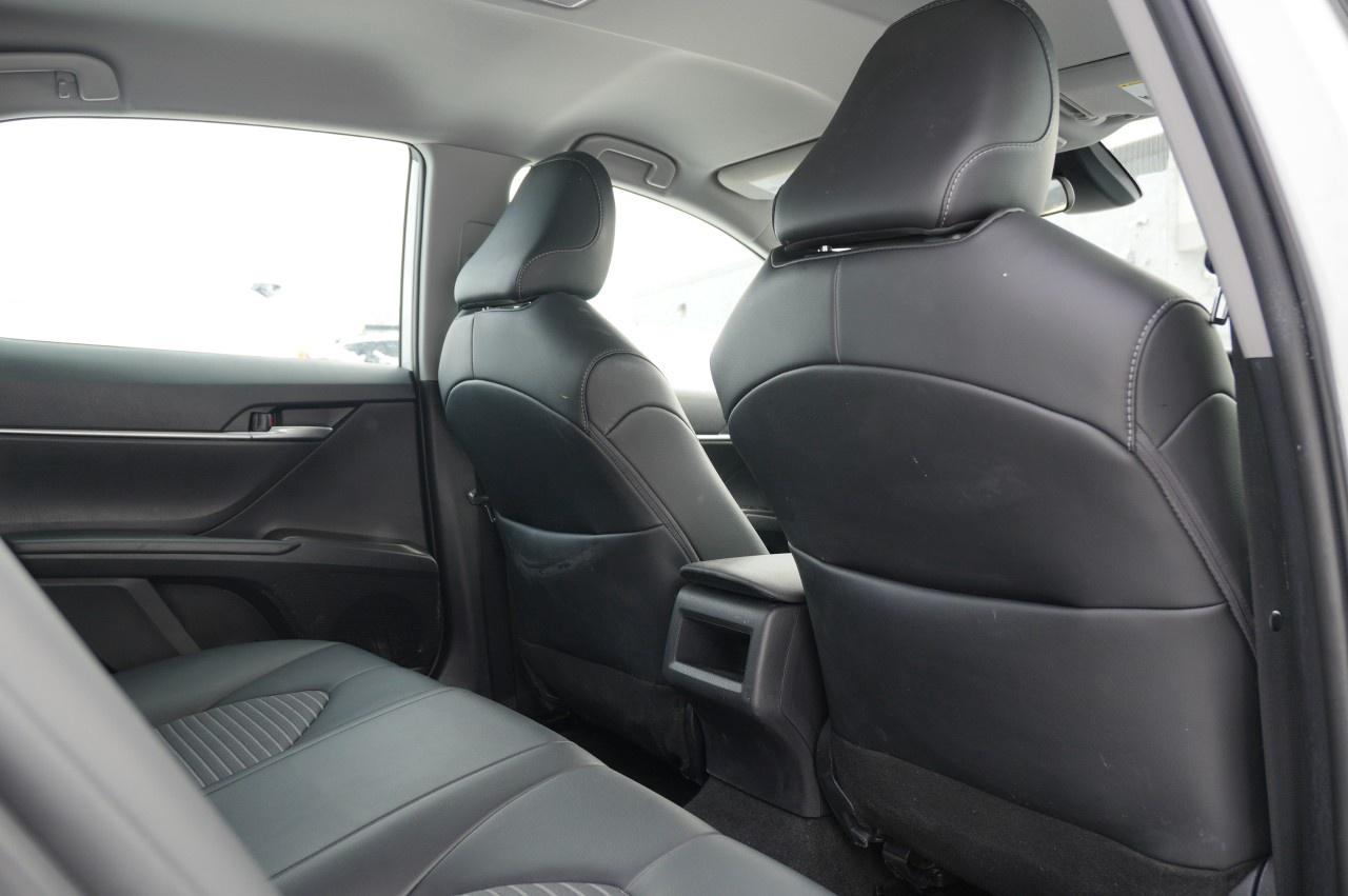 2023 Toyota Camry SE Auto Photo