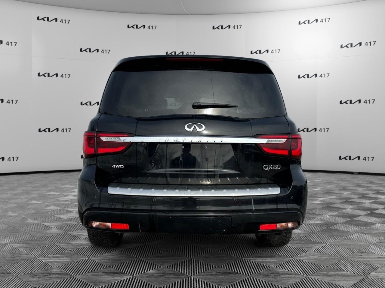 2024 Infiniti QX80 LUXE 8-Passenger Photo3