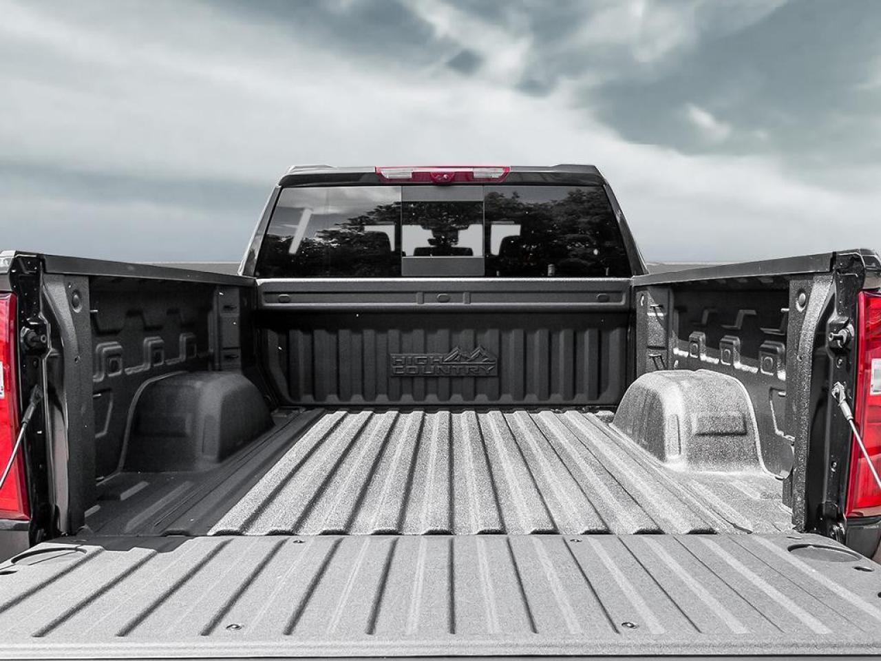 2026 Chevrolet Silverado 1500 Crew Cab Short Box 4-Wheel Drive High Country Photo