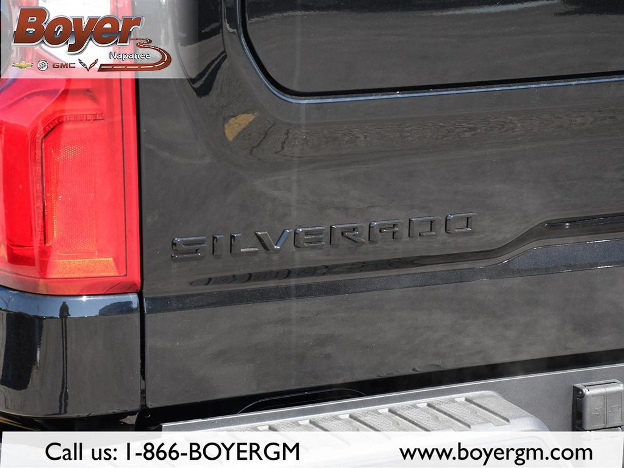 2026 Chevrolet Silverado 1500 Crew Cab Short Box 4-Wheel Drive High Country Photo