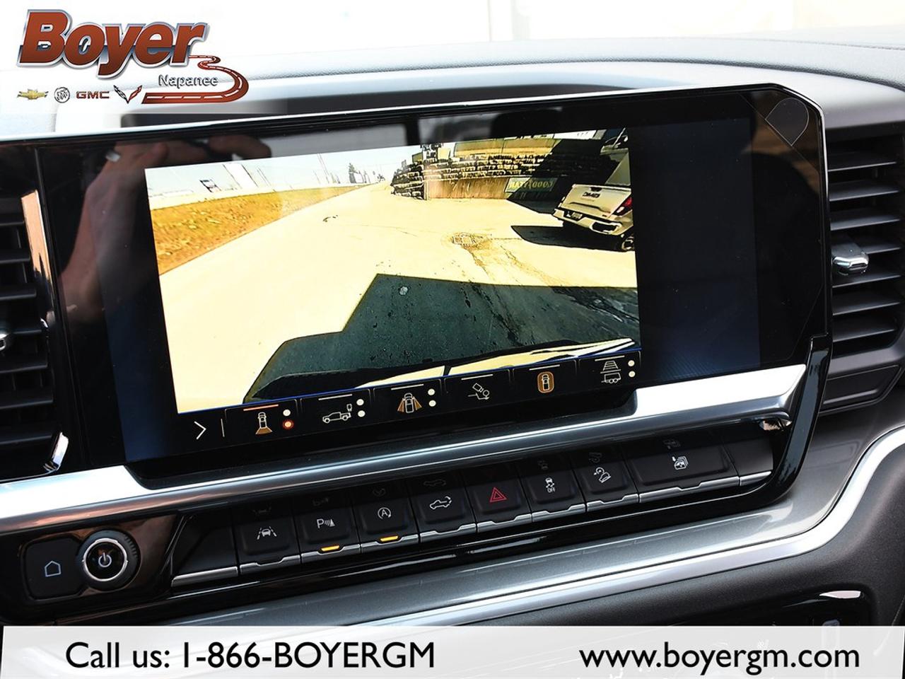 2026 Chevrolet Silverado 1500 Crew Cab Short Box 4-Wheel Drive High Country Photo