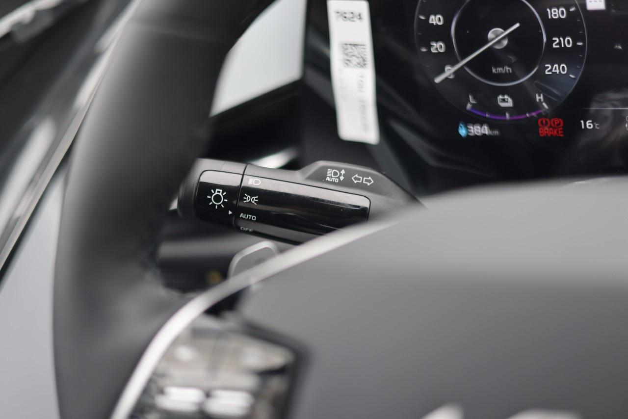 2026 Kia NIRO EV Wind  FWD Photo