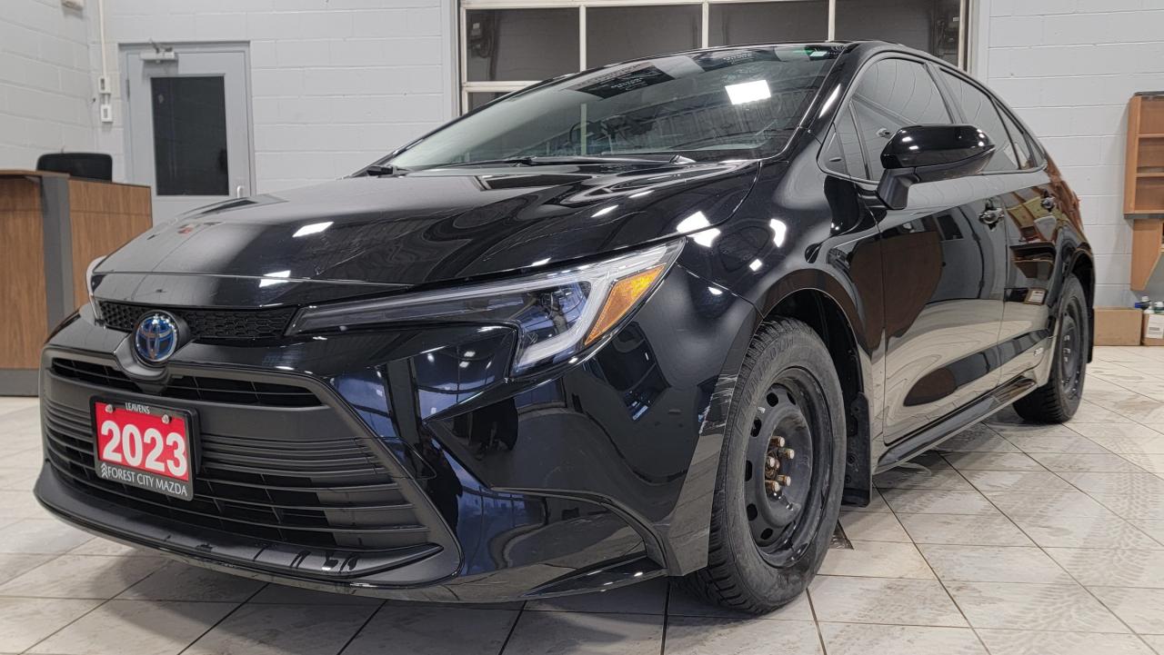 2023 Toyota Corolla Hybrid LE Photo
