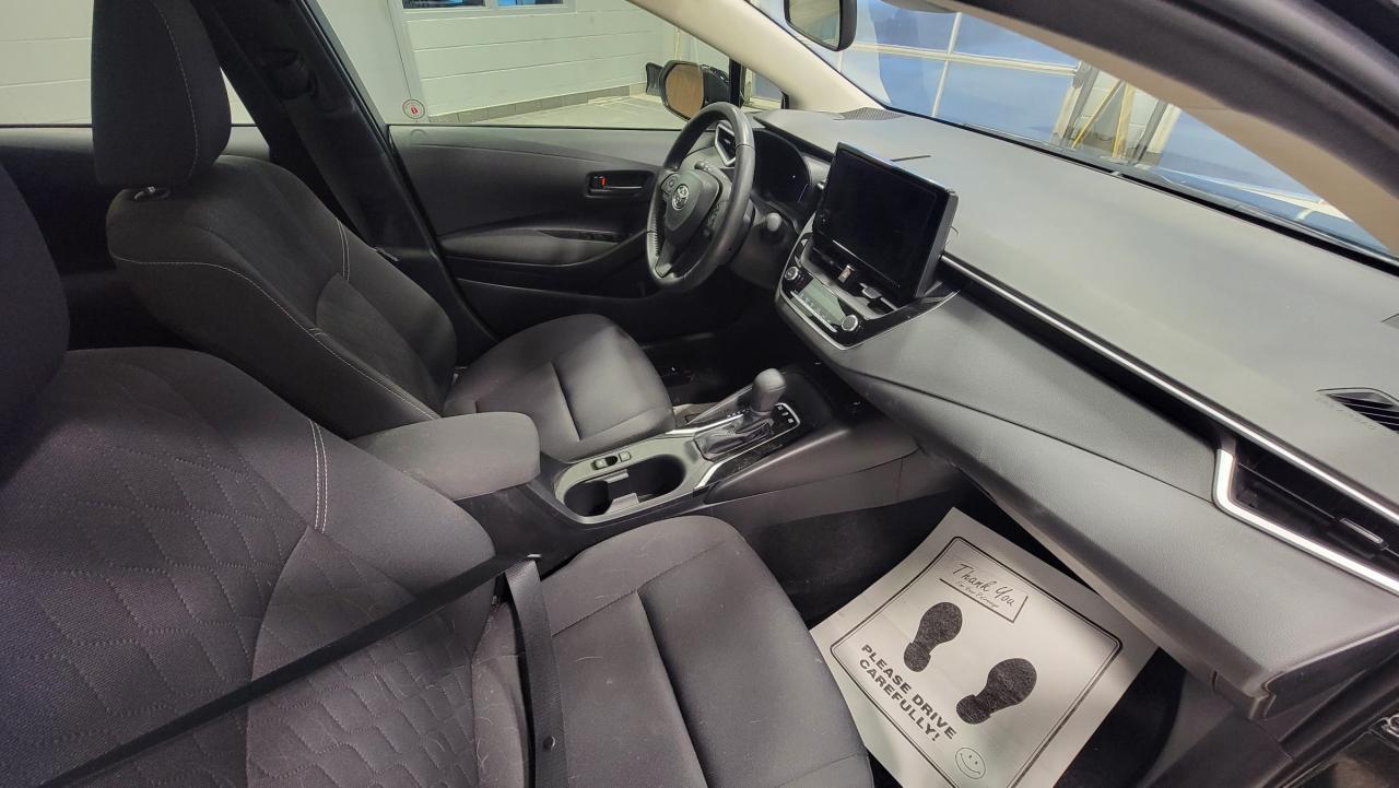 2023 Toyota Corolla Hybrid LE Photo