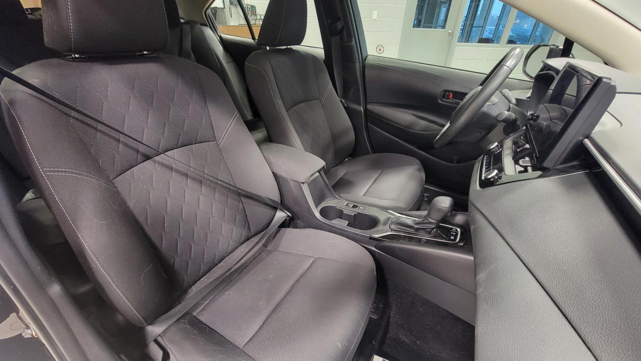 2023 Toyota Corolla Hybrid LE Photo