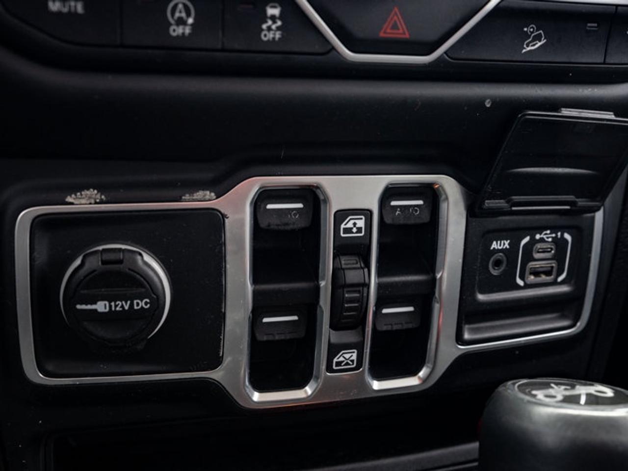 2018 Jeep Wrangler Unlimited Sahara Photo