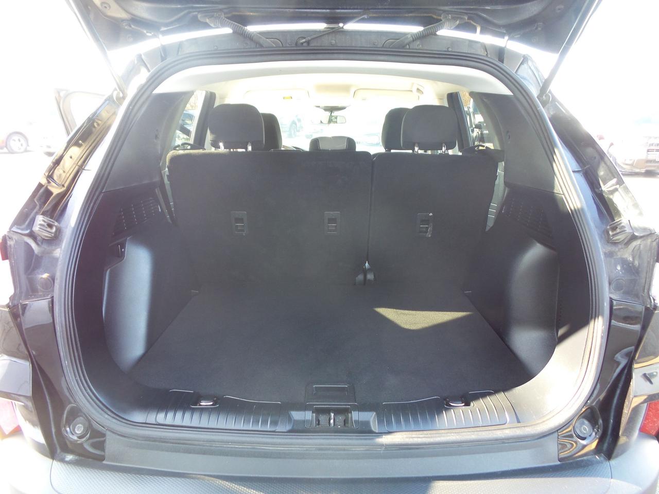 2022 Ford Escape SE, AWD, LOCAL TRADE, NAVIGATION, HEATED SEATS! Photo