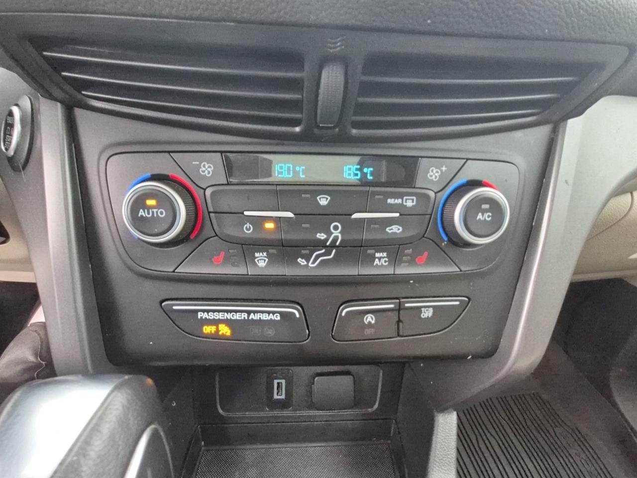 2019 Ford Escape SEL, LOCAL TRADE, 1 OWNER, VERY WELL CARED FOR! Photo