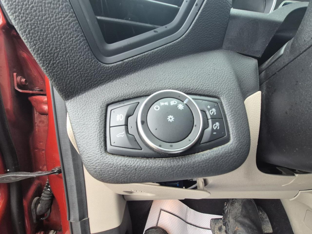 2019 Ford Escape SEL, LOCAL TRADE, 1 OWNER, VERY WELL CARED FOR! Photo