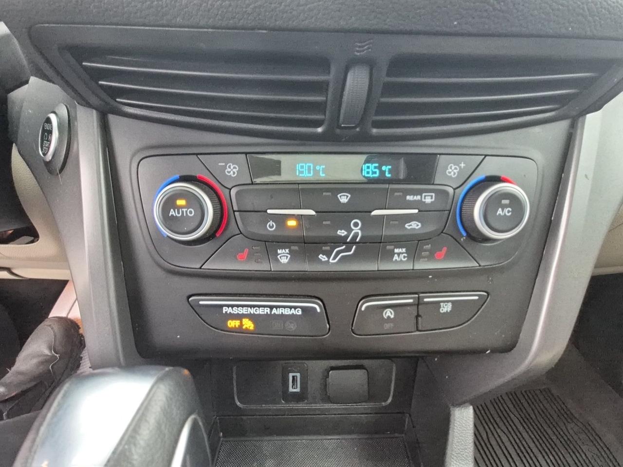 2019 Ford Escape SEL, LOCAL TRADE, 1 OWNER, VERY WELL CARED FOR! Photo