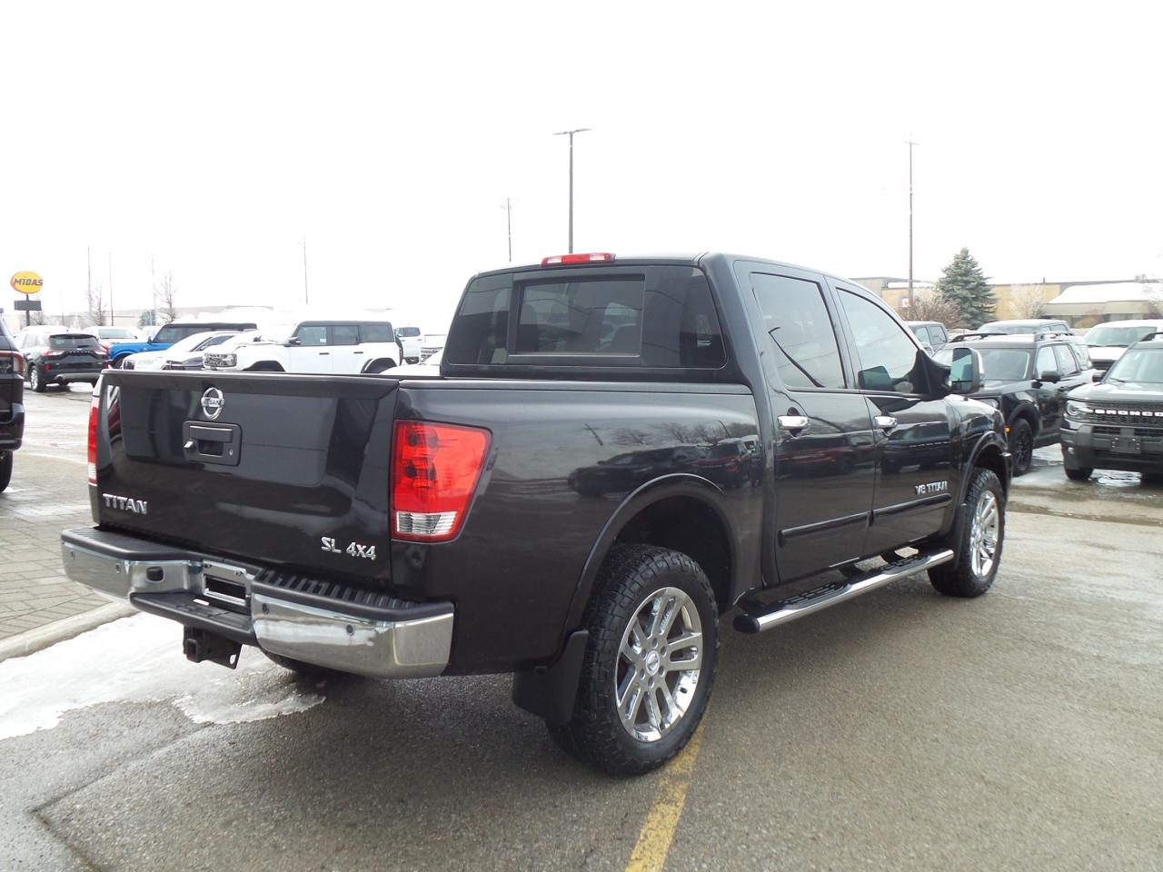 2014 Nissan Titan CREW CAB, SL, LEATHER, MOONROOF, AS TRADED Photo