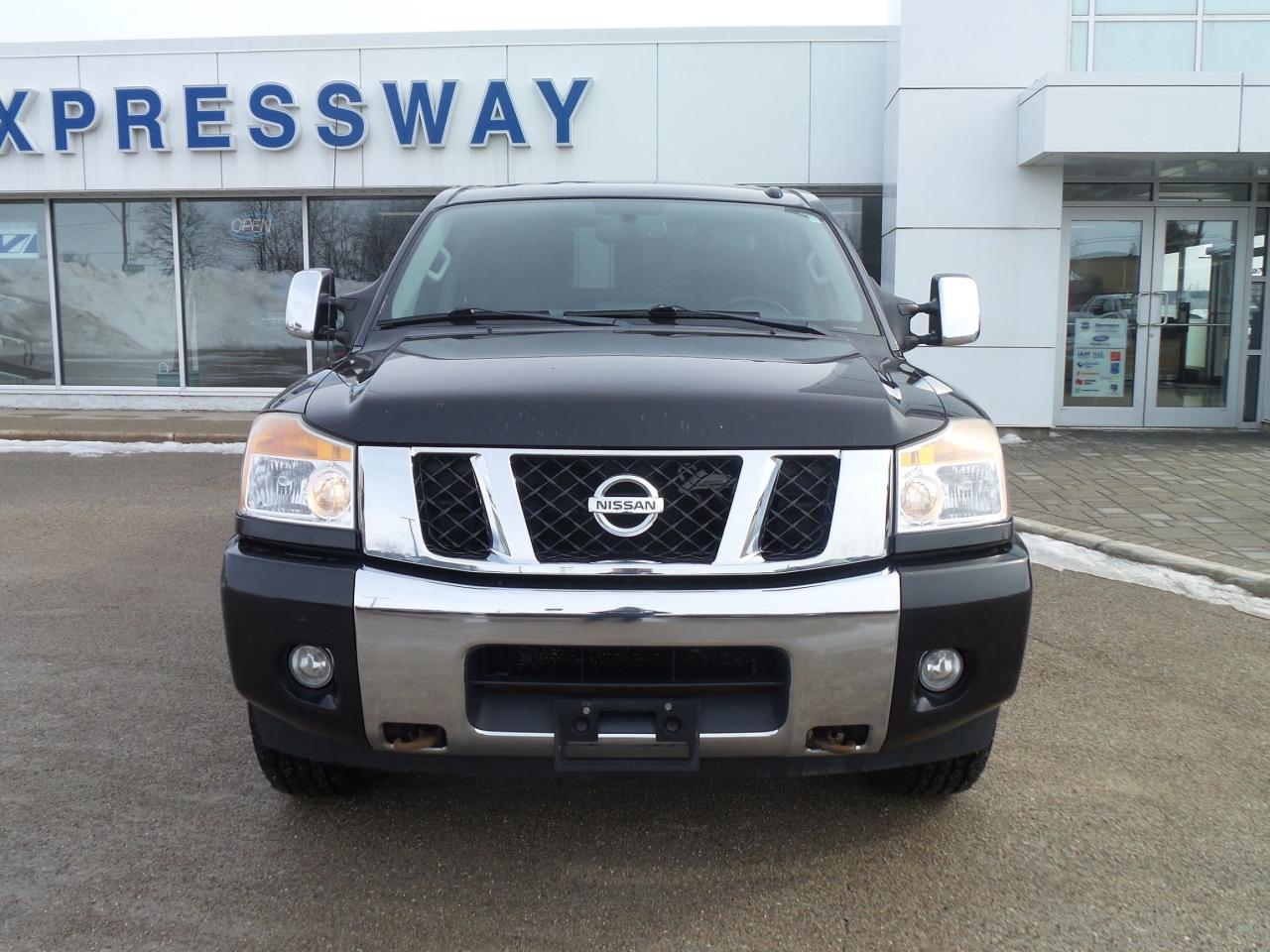 2014 Nissan Titan CREW CAB, SL, LEATHER, MOONROOF, AS TRADED Photo1