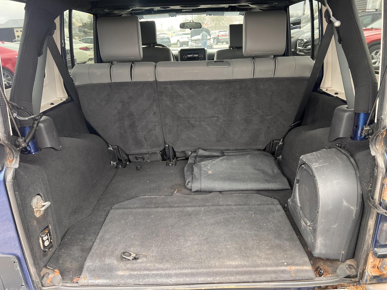 2009 Jeep Wrangler Sahara Photo
