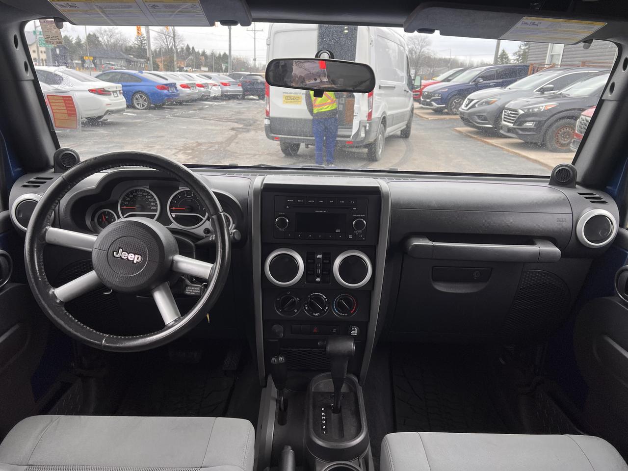2009 Jeep Wrangler Sahara Photo