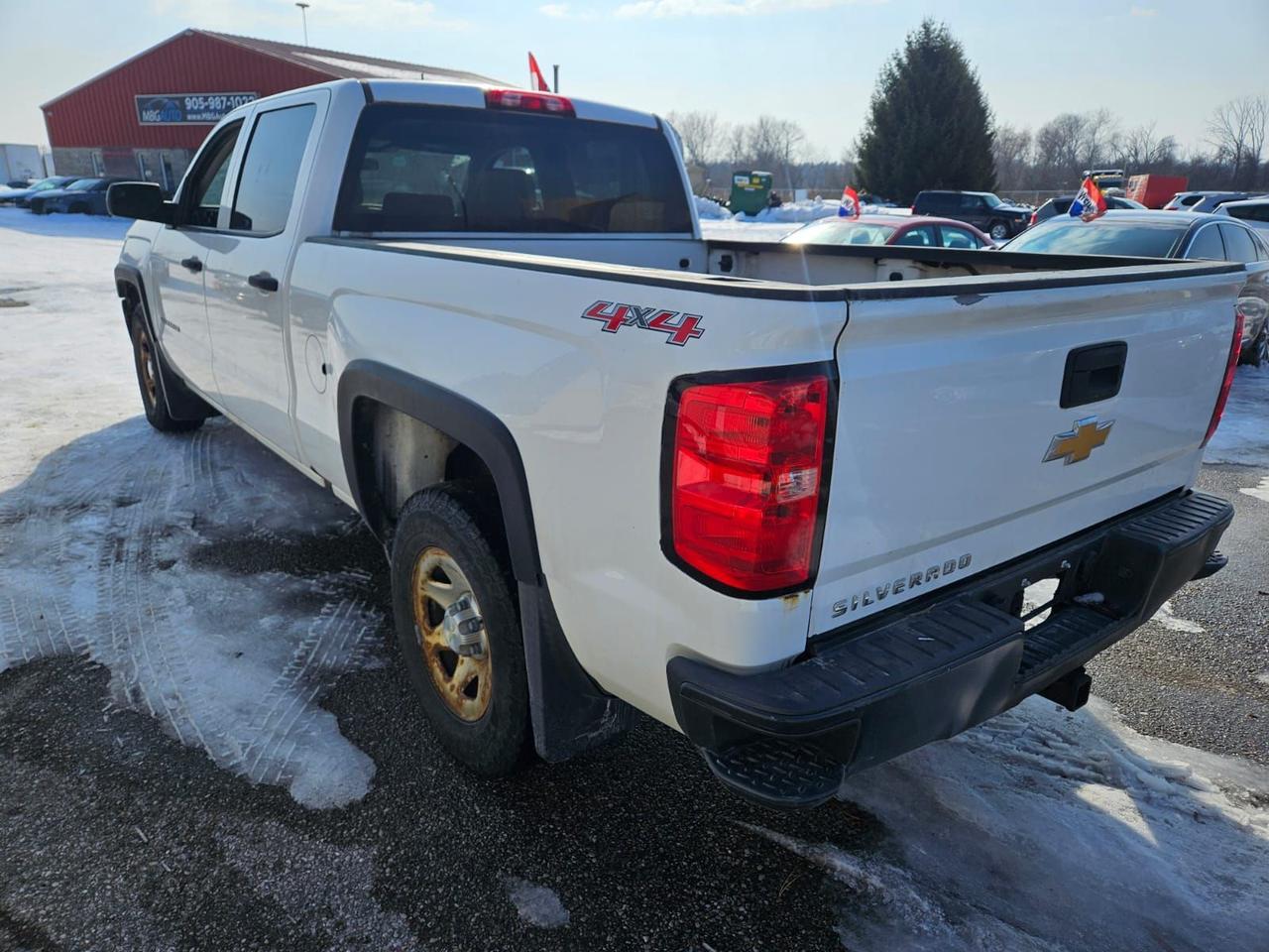 2016 Chevrolet Silverado 1500 4WD Crew Cab 153.0" Work Truck Photo4
