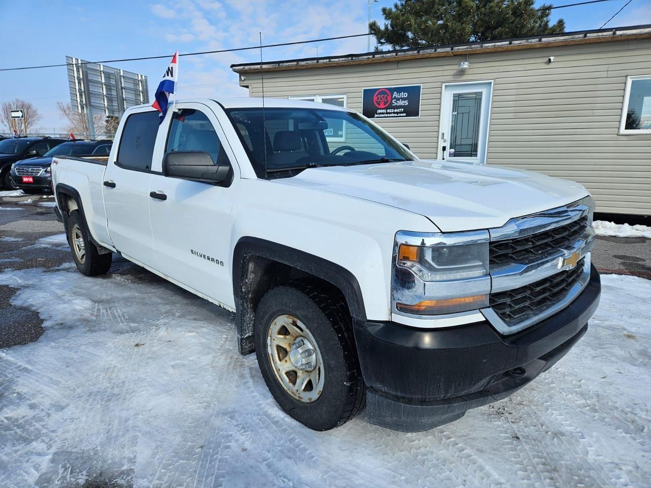 2016 Chevrolet Silverado 1500 4WD Crew Cab 153.0" Work Truck Photo0