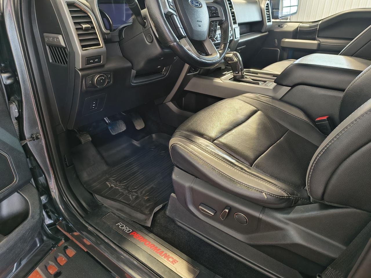 2018 Ford F-150 RAPTOR Photo