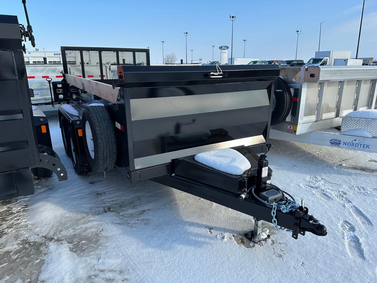 <p class=MsoNormal><span style=font-family: Segoe UI,sans-serif; color: black; mso-color-alt: windowtext; background: #EFEFEF;>9900# GVWR, steel frame, torflex axles, electric brakes, voltflex wiring harness, LED lights, driver side step, a-frame tool box, 16 O/C crossmembers, 3 way tailgate, single push arm hoist, 3/16 floor, 1/8 sides, heavy duty fenders, spare tire holder with lock, tarp. Stock# HH5468. For more info call Wilfs Elie Ford toll free 877-360-3673. Dealer# 0521</span></p>