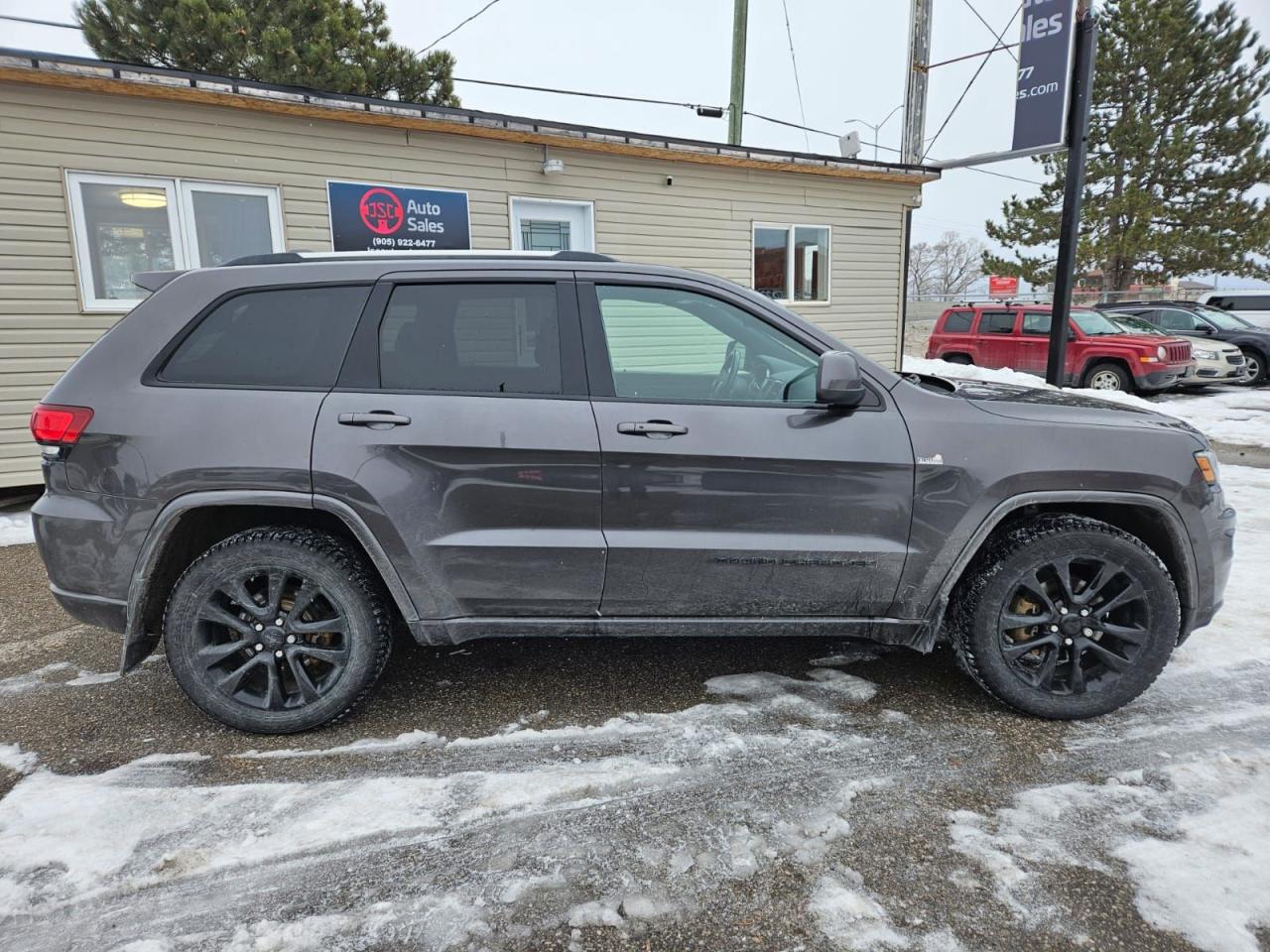 2019 Jeep Grand Cherokee ALTITUDE 4X4 Photo
