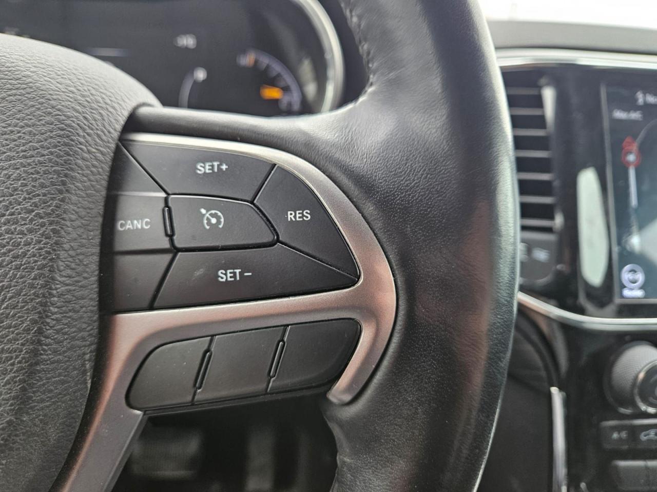 2019 Jeep Grand Cherokee ALTITUDE 4X4 Photo