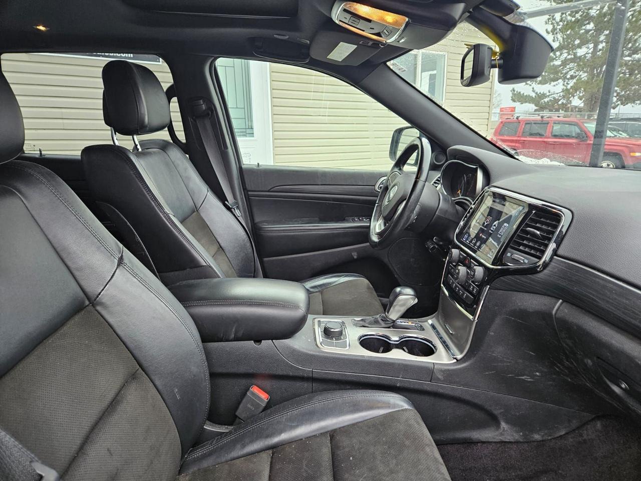 2019 Jeep Grand Cherokee ALTITUDE 4X4 Photo