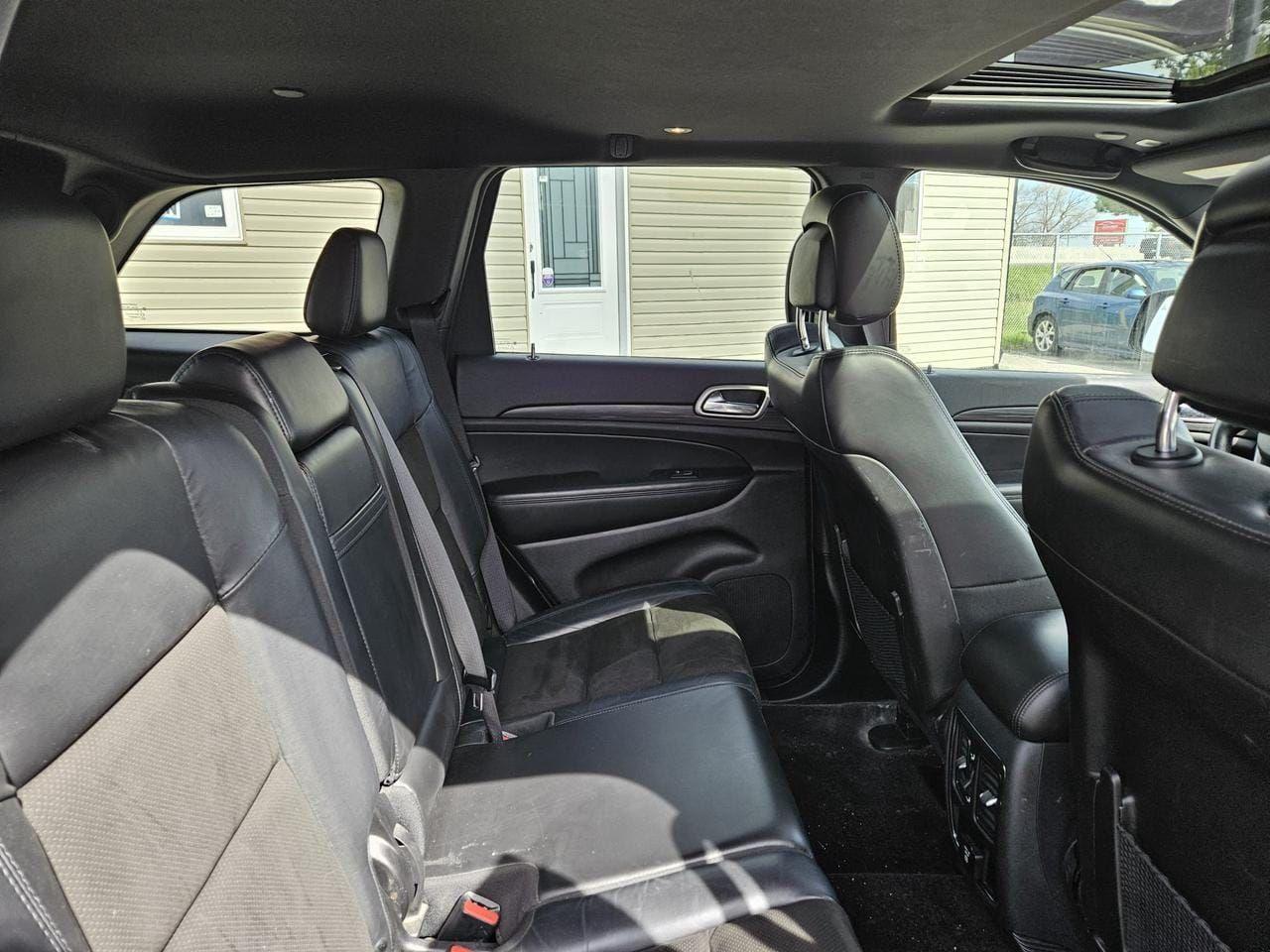 2019 Jeep Grand Cherokee ALTITUDE 4X4 Photo