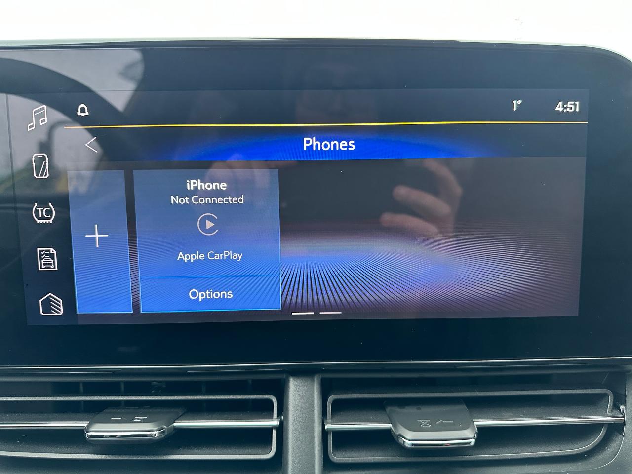 2024 Chevrolet Trax 2RS HTD-LTHR Sunroof DriverAssist XM CarPlay RvCam Photo