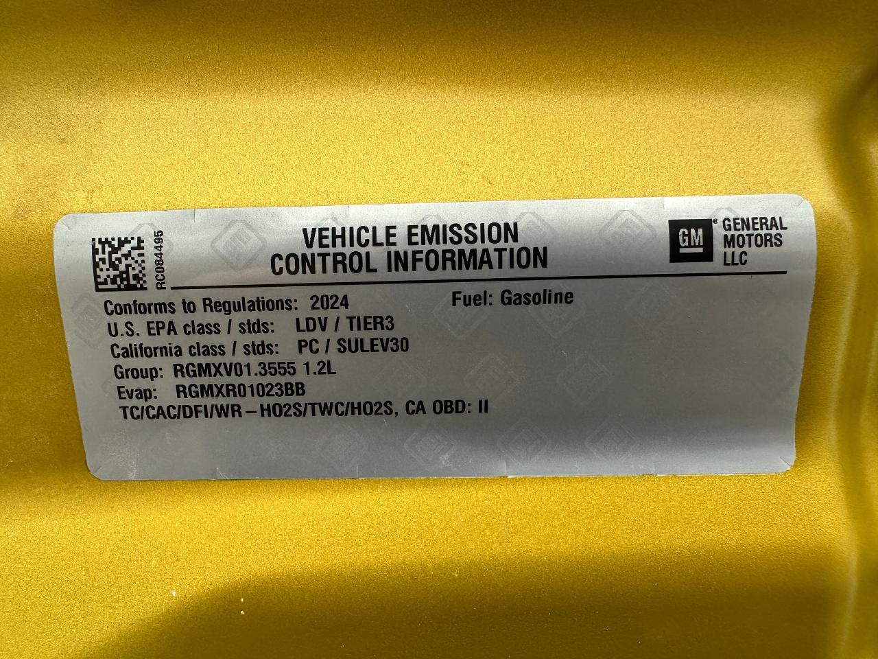 2024 Chevrolet Trax 2RS HTD-LTHR Sunroof DriverAssist XM CarPlay RvCam Photo