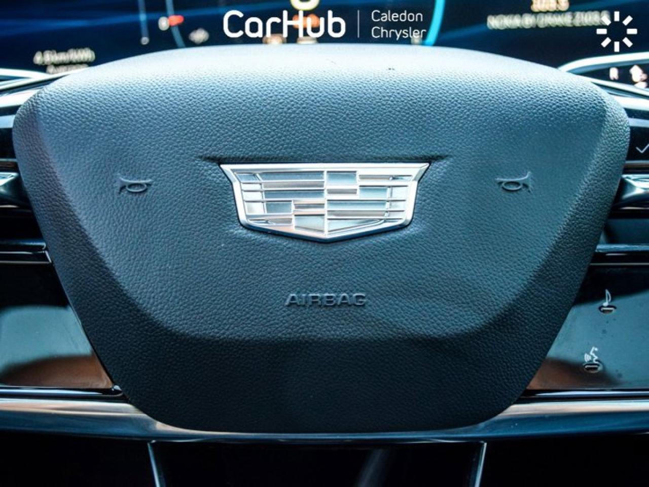 2024 Cadillac LYRIQ Tech 33"Display Glass Roof w/Power Shade Blind Spot R-Start Photo