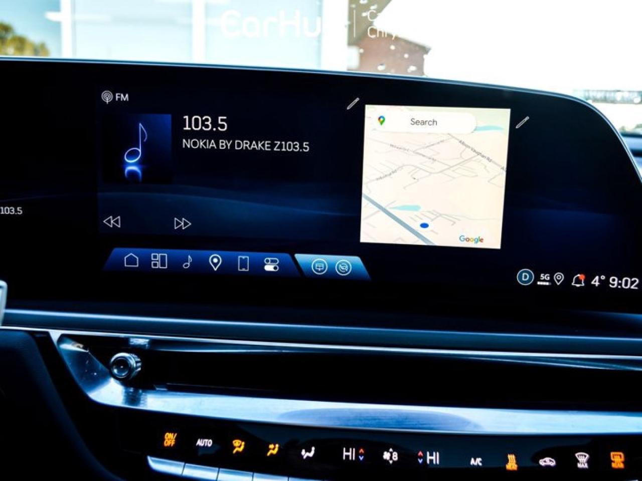 2024 Cadillac LYRIQ Tech 33"Display Glass Roof w/Power Shade Blind Spot R-Start Photo