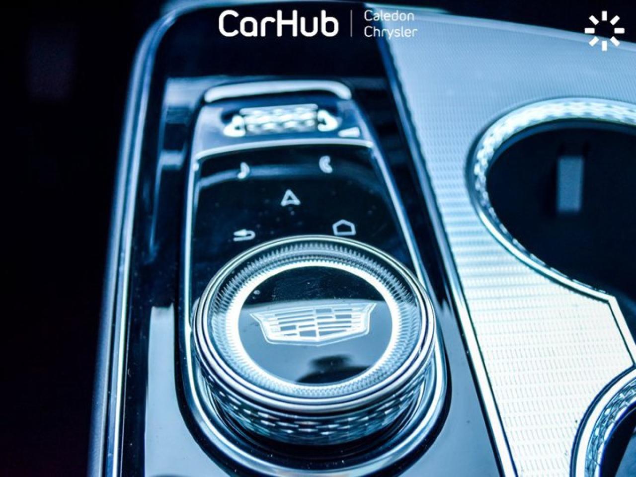 2024 Cadillac LYRIQ Tech 33"Display Glass Roof w/Power Shade Blind Spot R-Start Photo