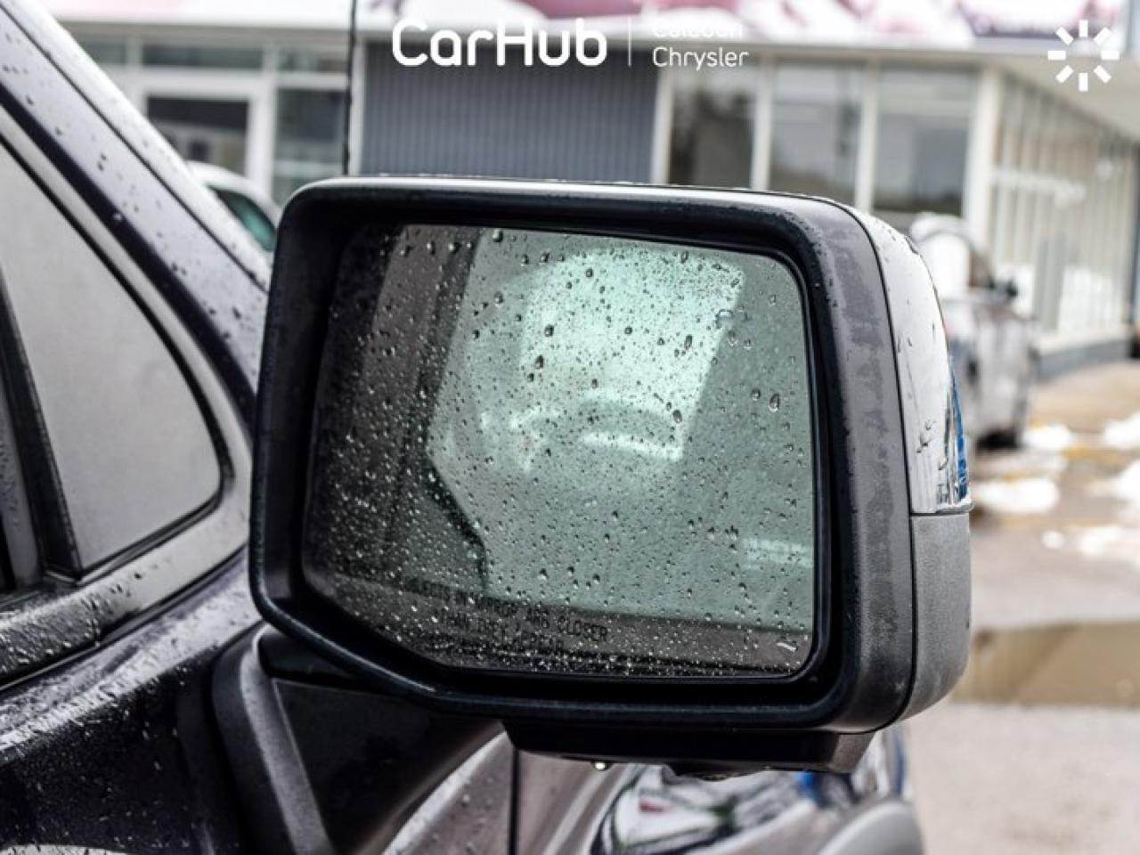 2024 Chevrolet Silverado 1500 ZR2 4WD Crew Cab 147"6.2L Leather 5 passengers with captain chair Photo