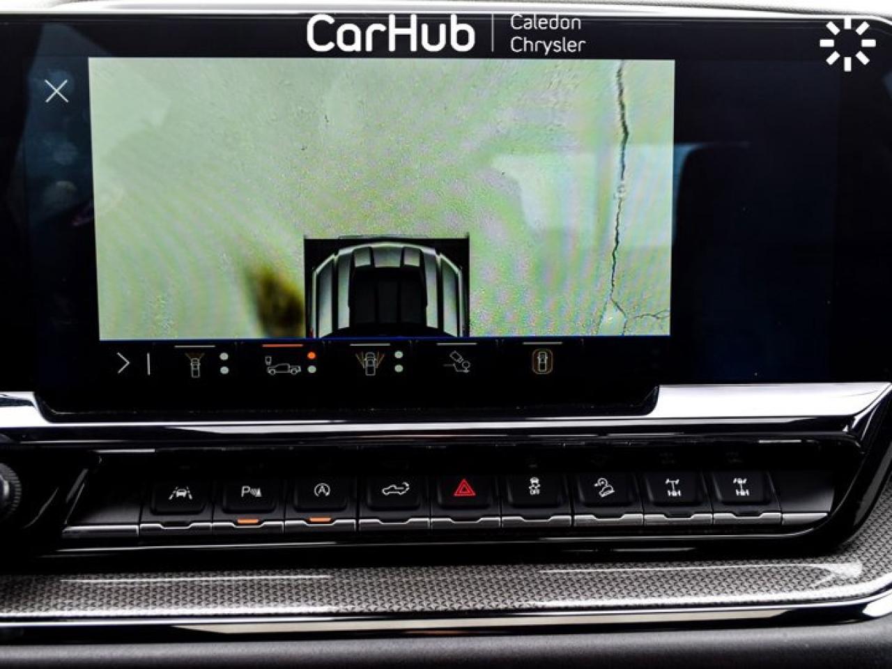 2024 Chevrolet Silverado 1500 ZR2 4WD Crew Cab 147"6.2L Leather 5 passengers with captain chair Photo