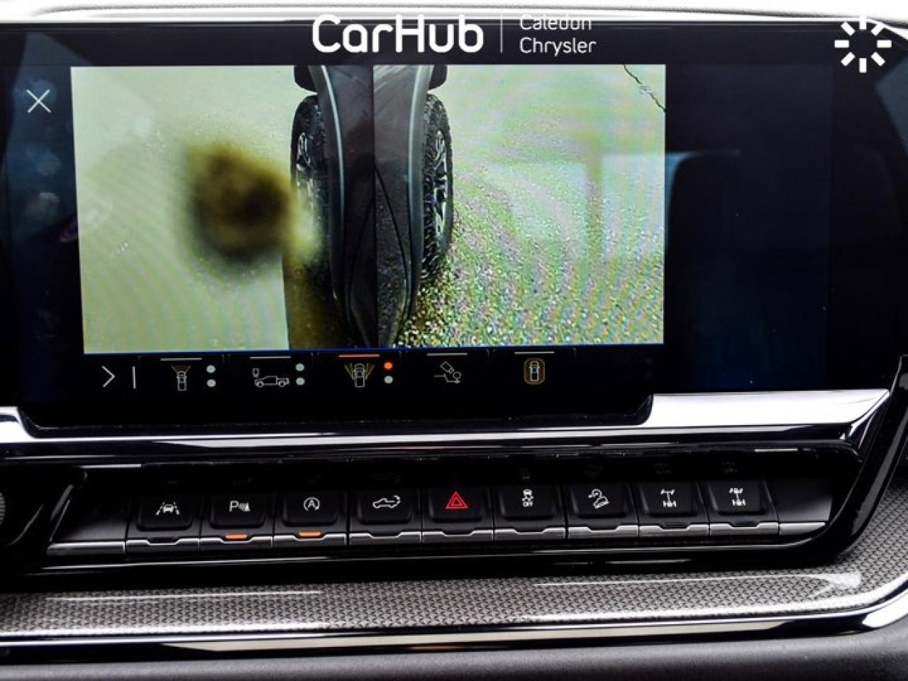 2024 Chevrolet Silverado 1500 ZR2 4WD Crew Cab 147"6.2L Leather 5 passengers with captain chair Photo