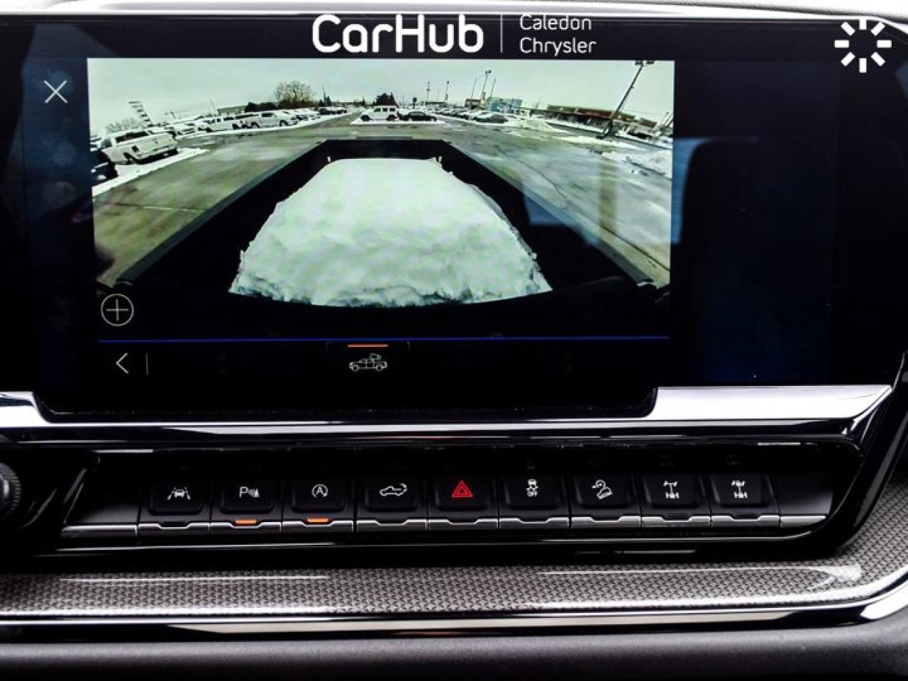 2024 Chevrolet Silverado 1500 ZR2 4WD Crew Cab 147"6.2L Leather 5 passengers with captain chair Photo