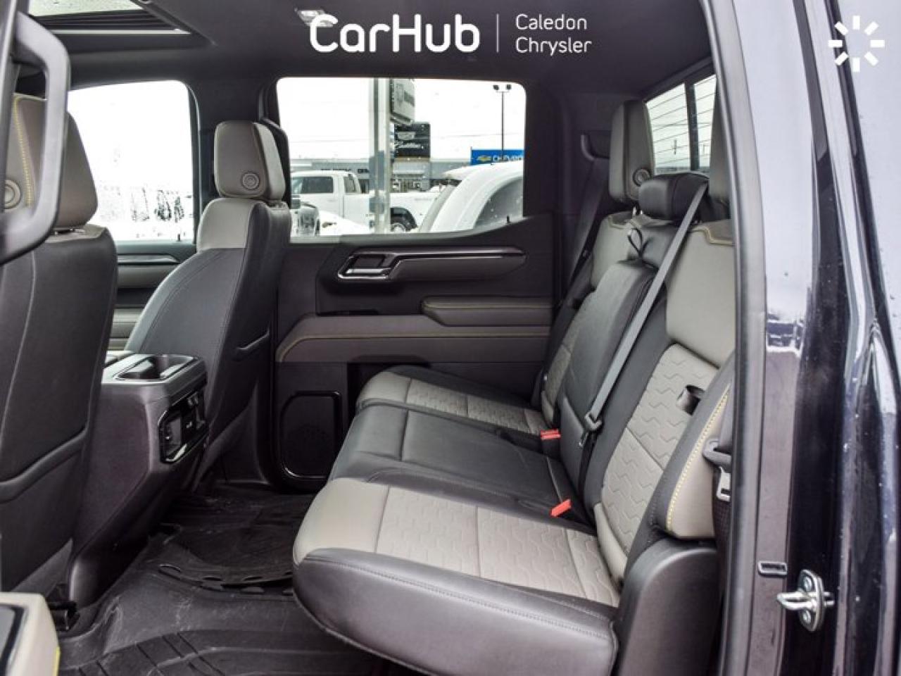 2024 Chevrolet Silverado 1500 ZR2 4WD Crew Cab 147"6.2L Leather 5 passengers with captain chair Photo