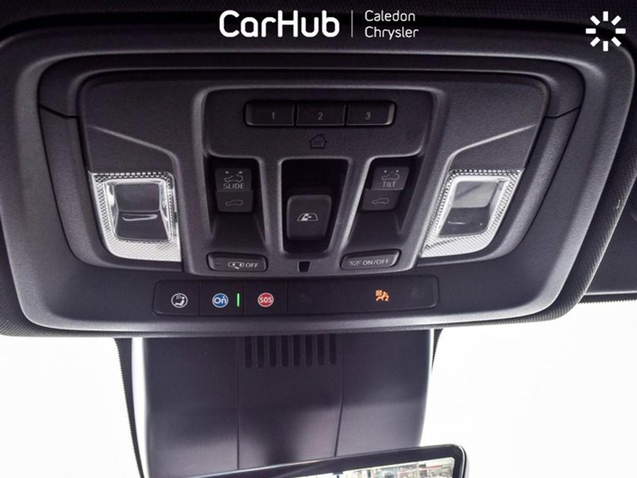 2024 Chevrolet Silverado 1500 ZR2 4WD Crew Cab 147"6.2L Leather 5 passengers with captain chair Photo