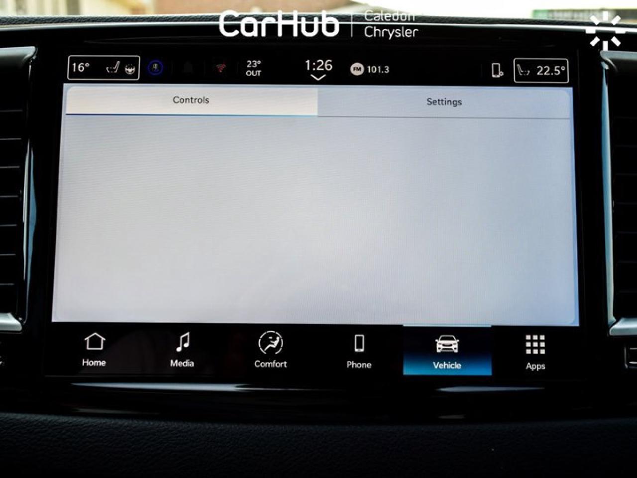 2026 Dodge Grand Caravan SXT 7 Seater 10.1"Display Blind Spot Pwr Sliding Doors Photo