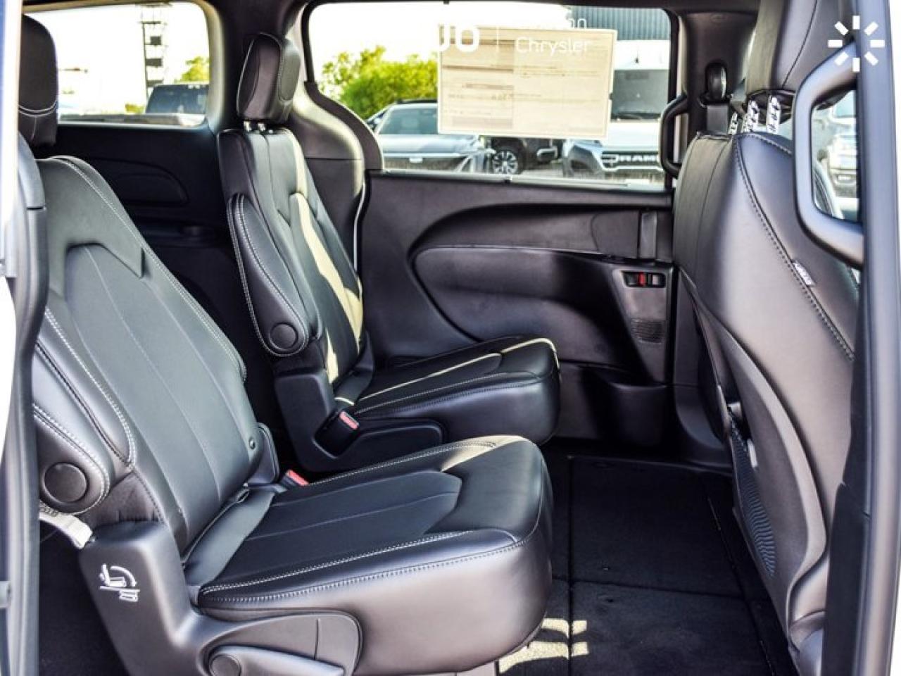 2026 Dodge Grand Caravan SXT 7 Seater 10.1"Display Blind Spot Pwr Sliding Doors Photo