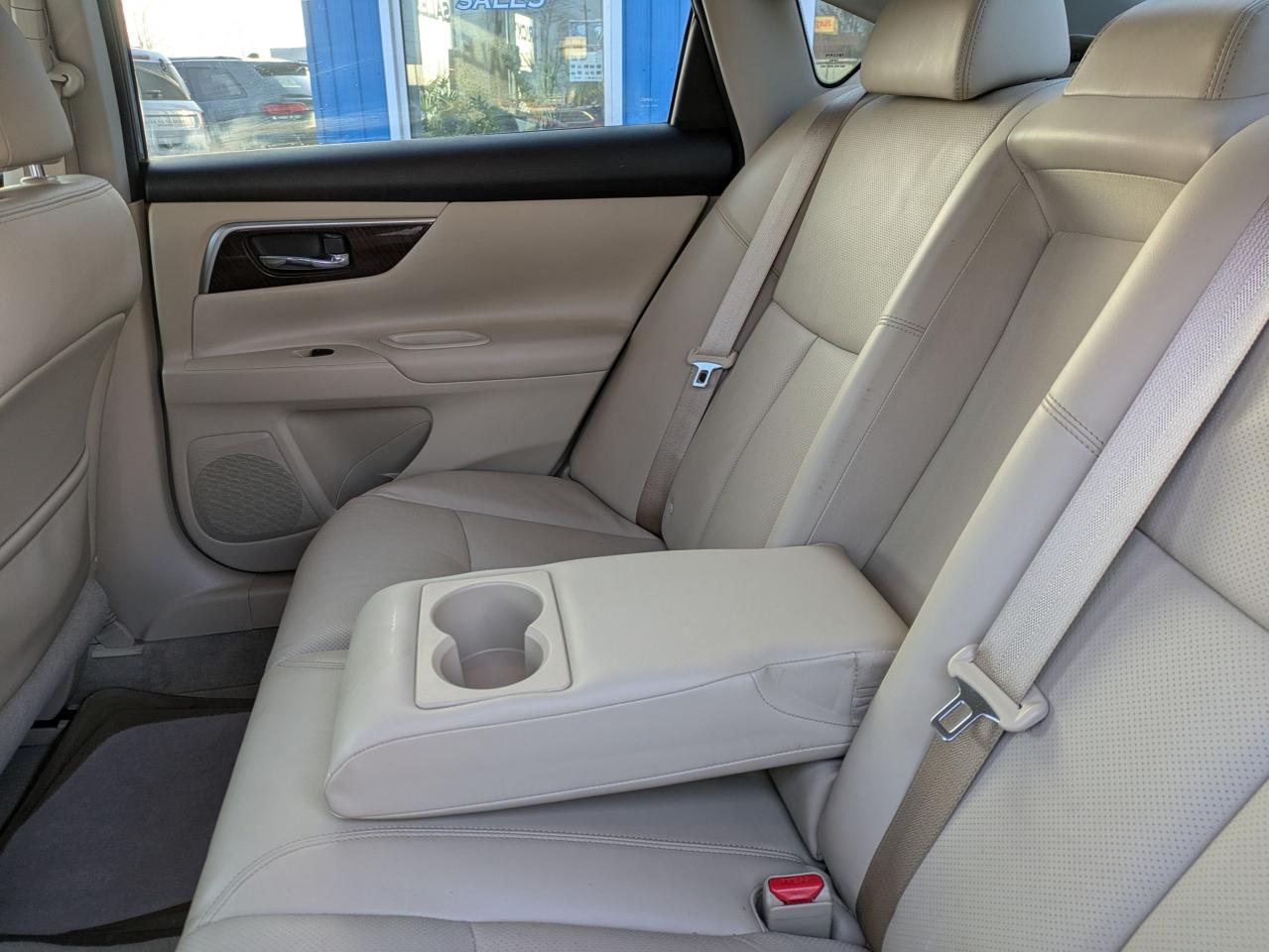 2014 Nissan Altima 4dr Sdn I4 CVT 2.5 SL Photo